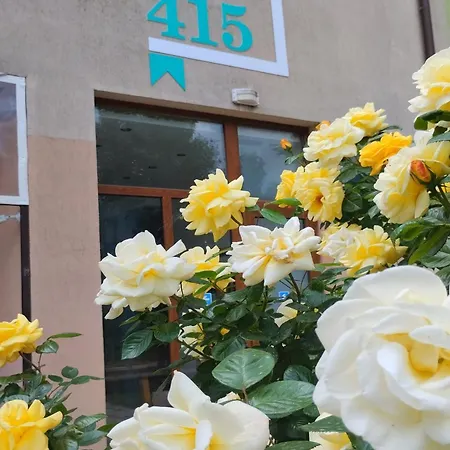מלון 415