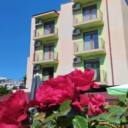 415 Hotel